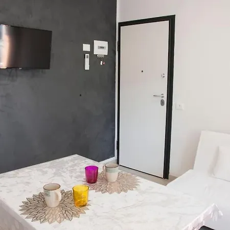 Appartement Baja Moderno Trilocale Vicino Al Mare *