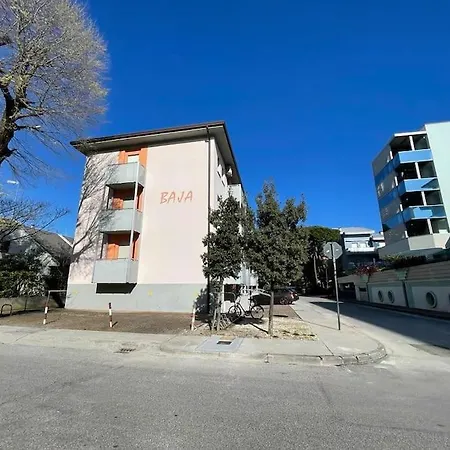 Baja Moderno Trilocale Vicino Al Mare *